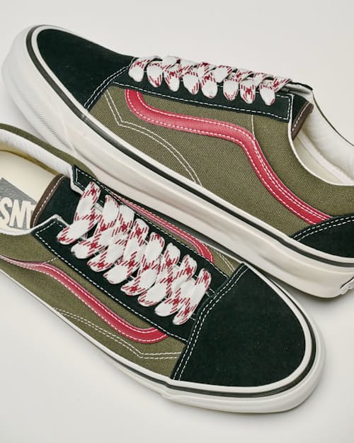 no crop image of Premium Old Skool Sneaker