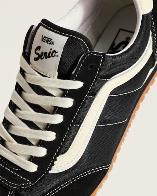 laydown detail image of Super Low Pro Sneaker