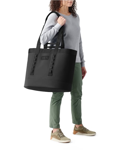 on model image of Camino Carryall 50L Tote