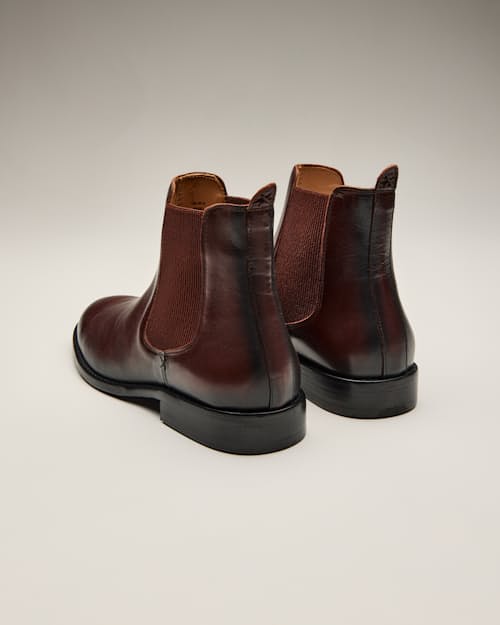 lifestyle image of Chelsea Boot