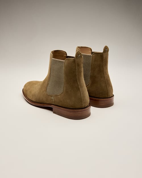 no crop image of Chelsea Boot