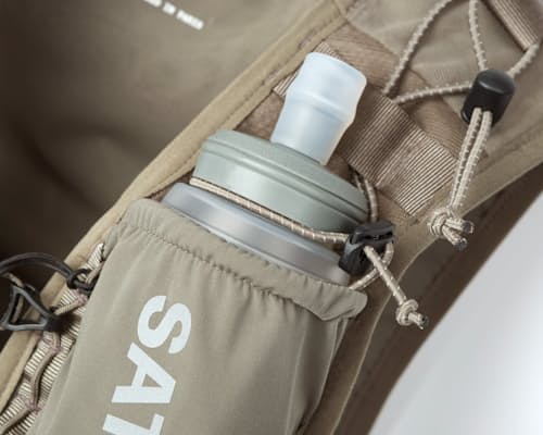 laydown detail image of Justice Cordura Hydration Vest