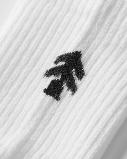 laydown detail image of Cotton Huckberry Socks