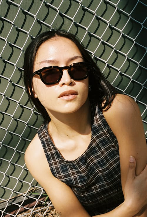lifestyle image of The No Wave Sunglasses