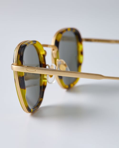 laydown detail image of The Groove Pilot Sunglasses