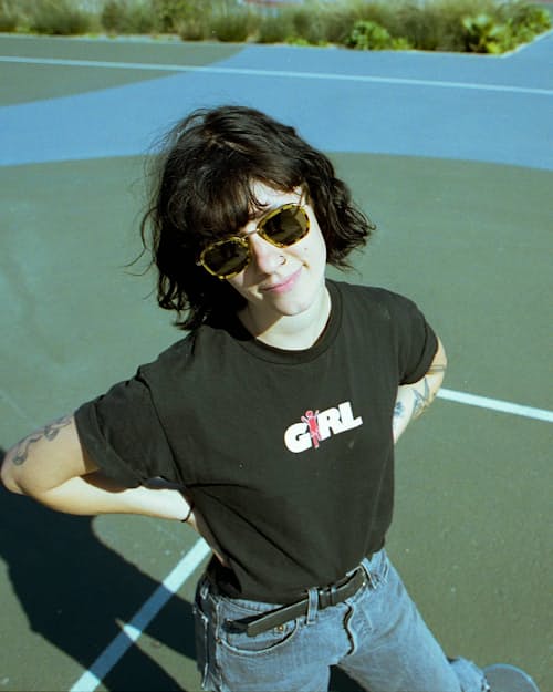 lifestyle image of The Groove Pilot Sunglasses