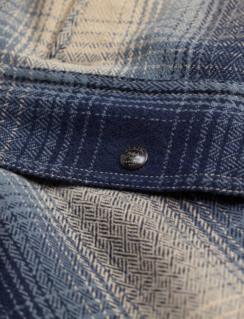 laydown detail image of Wool Ruddic Sport Shirt