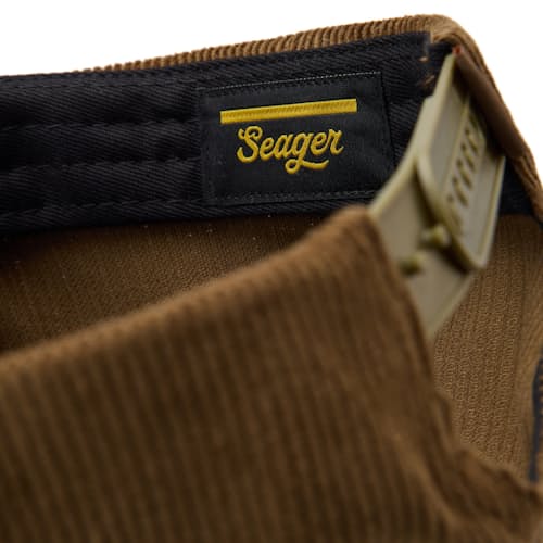 laydown detail image of Los Rios Corduroy Hat