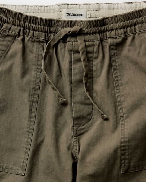 laydown detail image of The Breakwater Pant