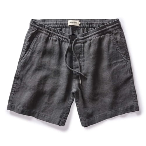 laydown image of The Apres Short - 7"