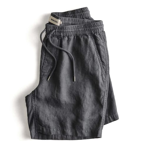 laydown image of The Apres Short - 7"