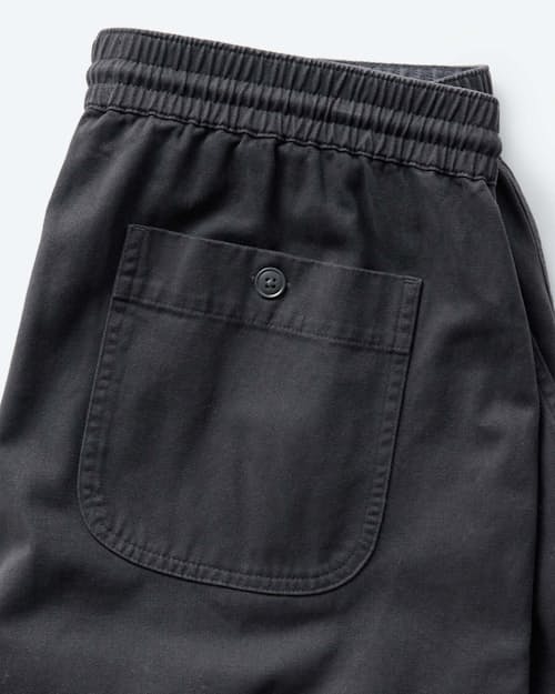 laydown detail image of The Apres Short - 7"