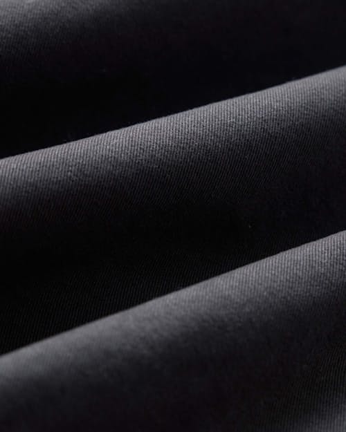 laydown detail image of The Apres Short - 7"