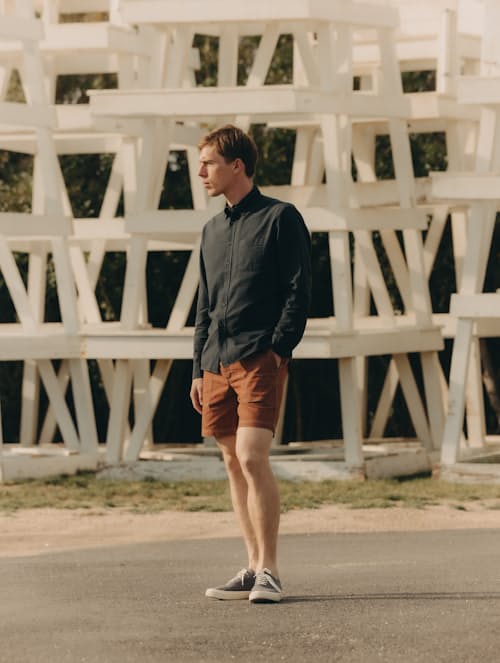 lifestyle image of The Breakwater Short - 7"