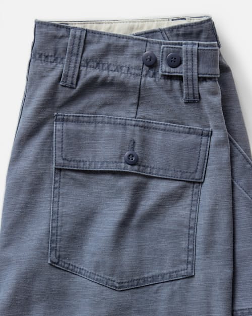 laydown detail image of The Surplus Short - 7"