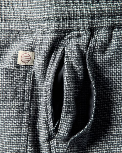 laydown detail image of Saturday Stretch Beach Short - 6"