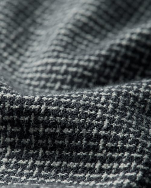 laydown detail image of Saturday Stretch Beach Short - 6"