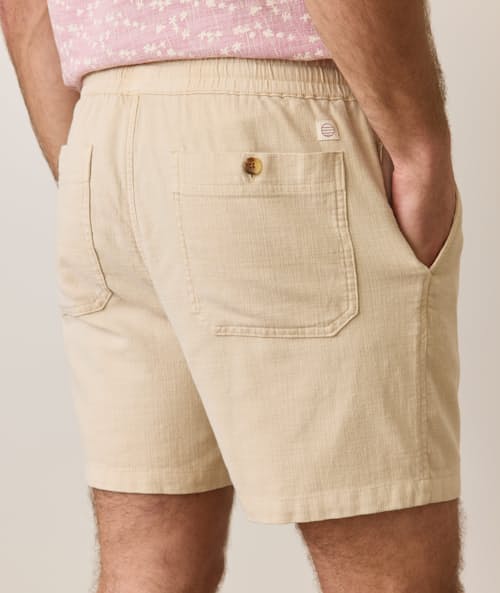on model image of Saturday Stretch Beach Short - 6"