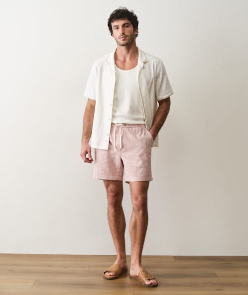 on model image of Saturday Stretch Beach Short - 6"