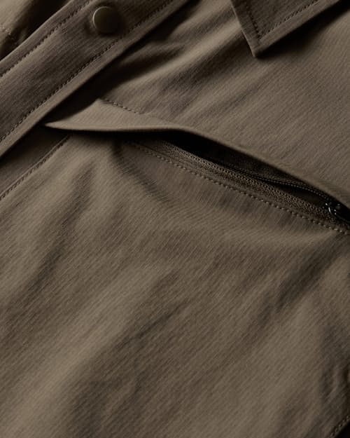 laydown detail image of Solas UPF Shirt
