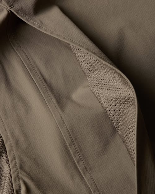 laydown detail image of Solas UPF Shirt