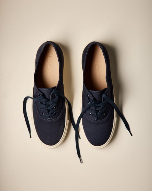 no crop image of Canvas Sneaker