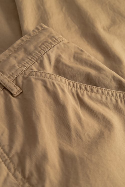 laydown detail image of Kvitfjell Relaxed Cotton Twill Pant