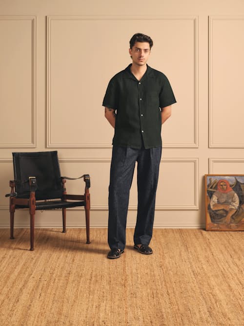 on model image of Marina Linen Short Sleeve Shirt