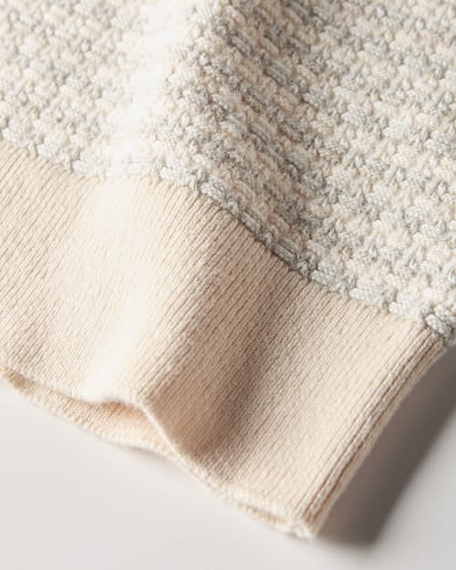 laydown detail image of Naples Polo