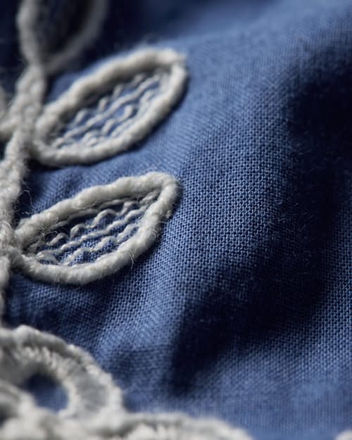 laydown detail image of Didcot Short Sleeve Shirt