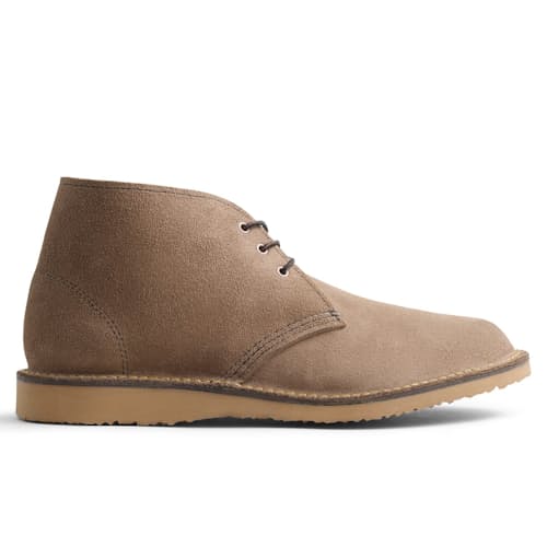 laydown image of Weekender Chukka 3610