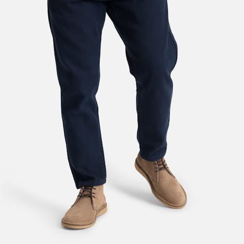 on model image of Weekender Chukka 3610