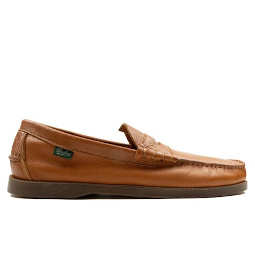 laydown image of Coraux Loafer