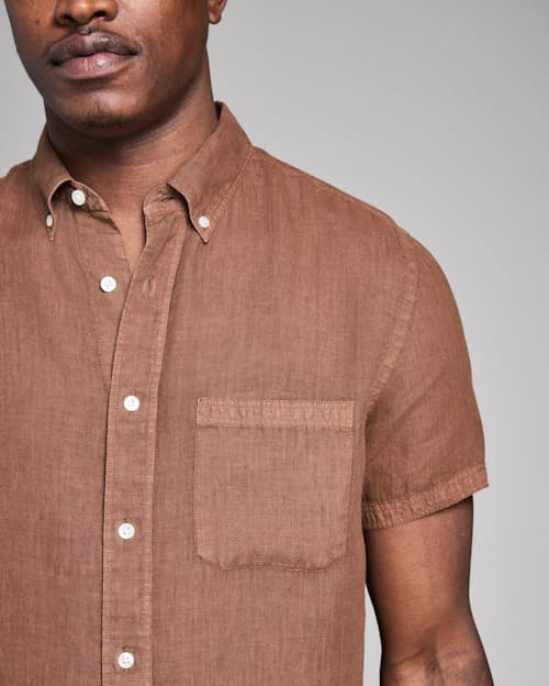 on model image of Tuscumbia Linen Short Sleeve Shirt