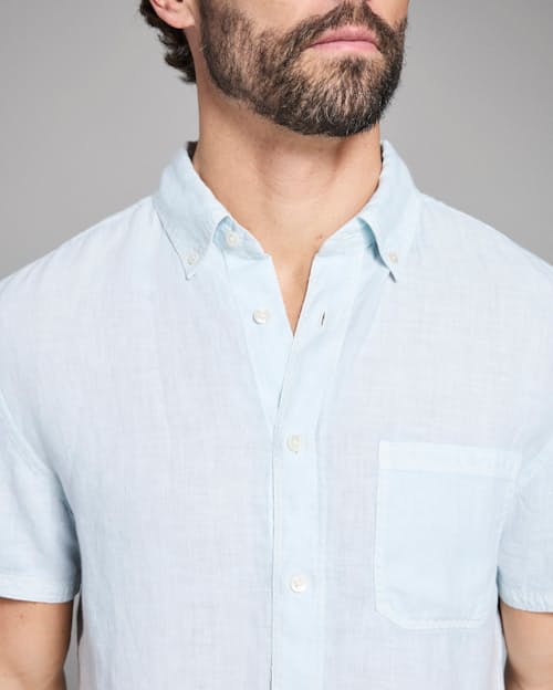 on model image of Tuscumbia Linen Short Sleeve Shirt