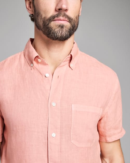 on model image of Tuscumbia Linen Short Sleeve Shirt