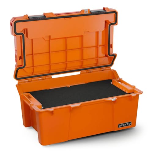 laydown image of Sixer 16 Gear Case