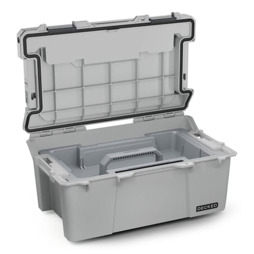 laydown image of Sixer 16 Gear Case
