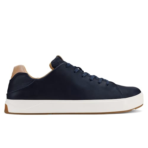 laydown image of Lae'Ahi Li 'Ili Sneaker