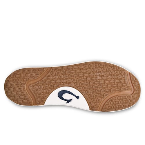 laydown image of Lae'Ahi Li 'Ili Sneaker