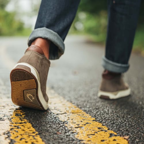 lifestyle image of Papaku ‘Ili Chukka Boot