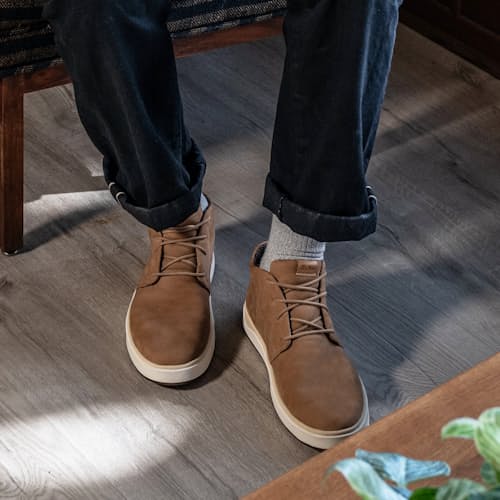lifestyle image of Papaku ‘Ili Chukka Boot