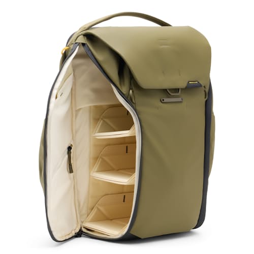 laydown image of Everyday Backpack - 30L