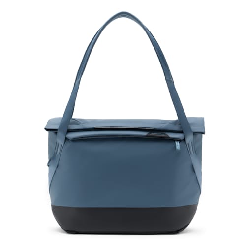 laydown image of Everyday Tote - 15L