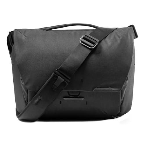laydown image of Everyday Messenger - 13L