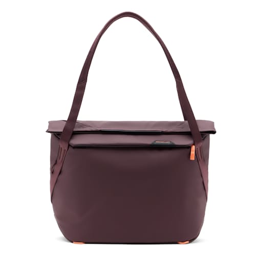 laydown image of Everyday Tote - 15L