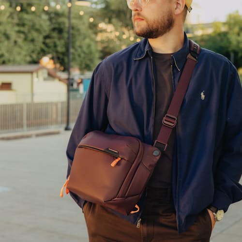 lifestyle image of Everyday Sling - 6L