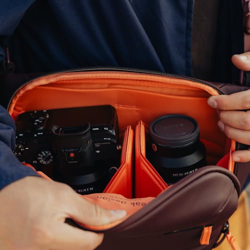 lifestyle image of Everyday Sling - 6L