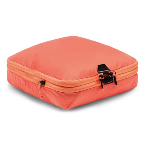 laydown image of Packing Cube - M