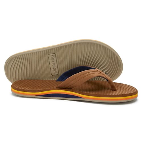 laydown image of Dunes Sandal